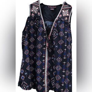 Rock ‘n’ roll cowgirl Embroidered Babydoll Western Peasant Top Navy Aztec print